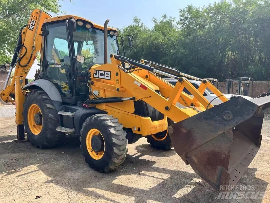 JCB 3 CX Backhoe loaders