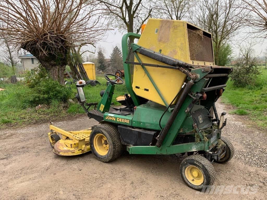 John Deere F 935 Riding mowers