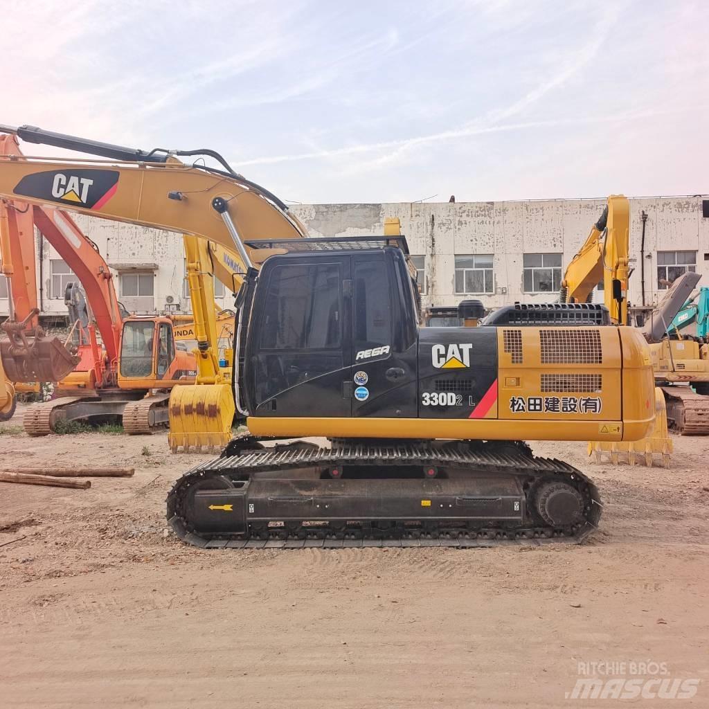 CAT 324 D2L Crawler excavators