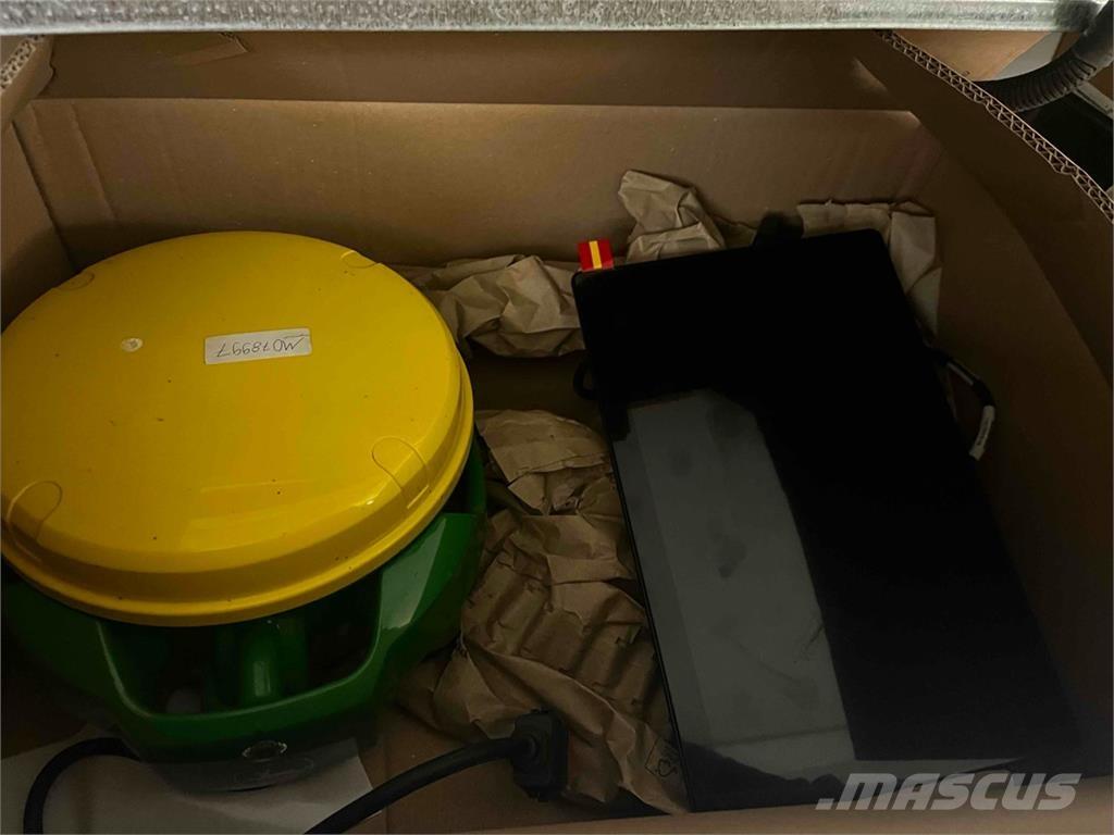 John Deere 6R 250 Tractors