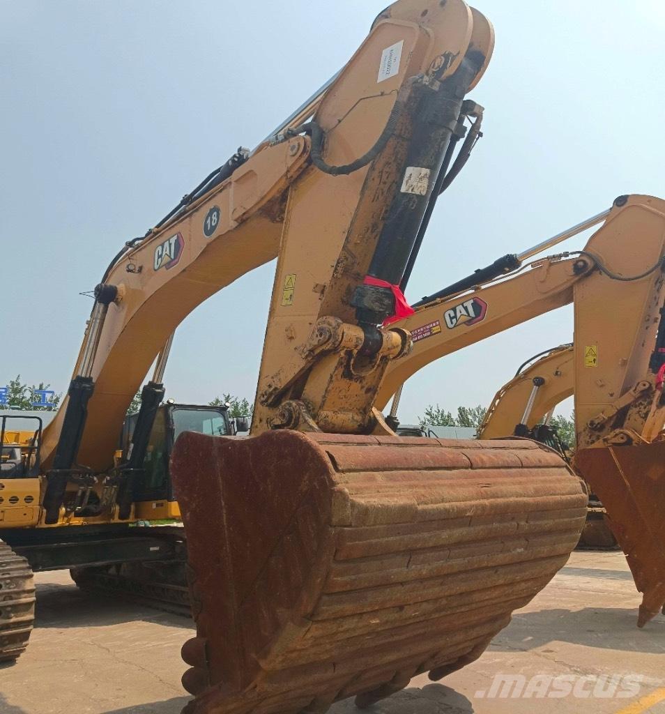 CAT 374 Crawler excavators