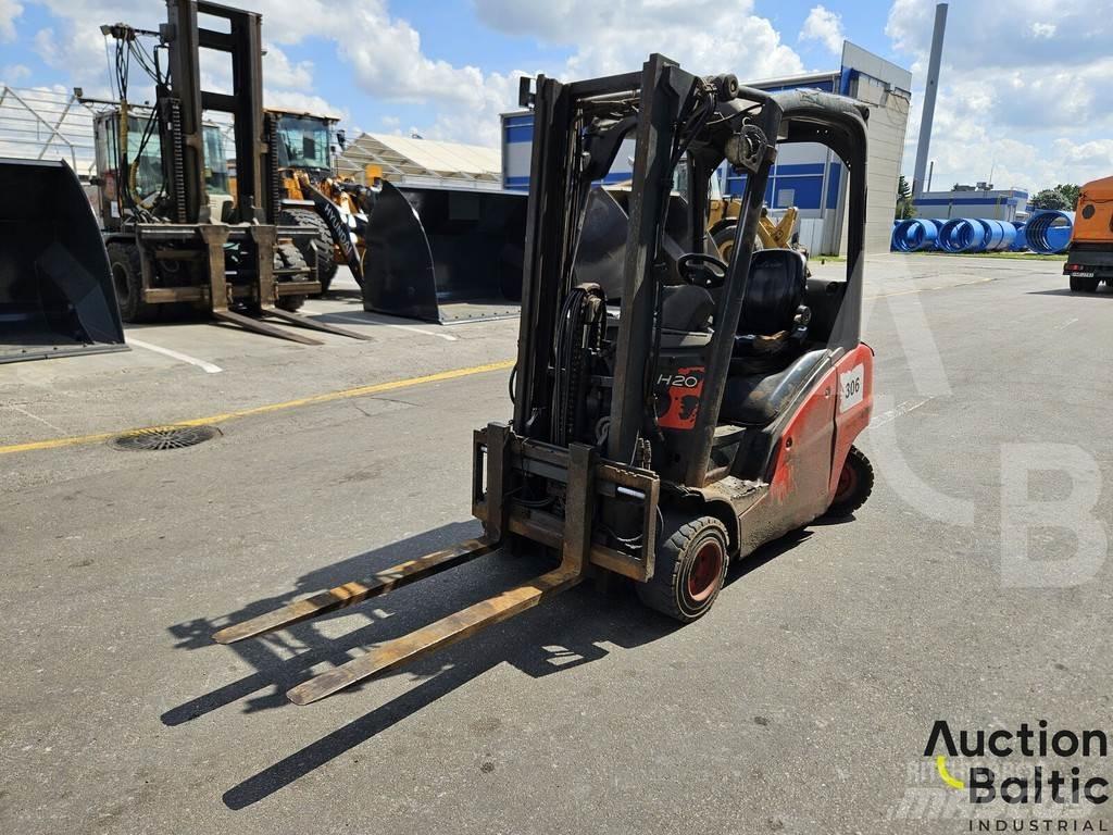 Linde H20D-01 Diesel trucks