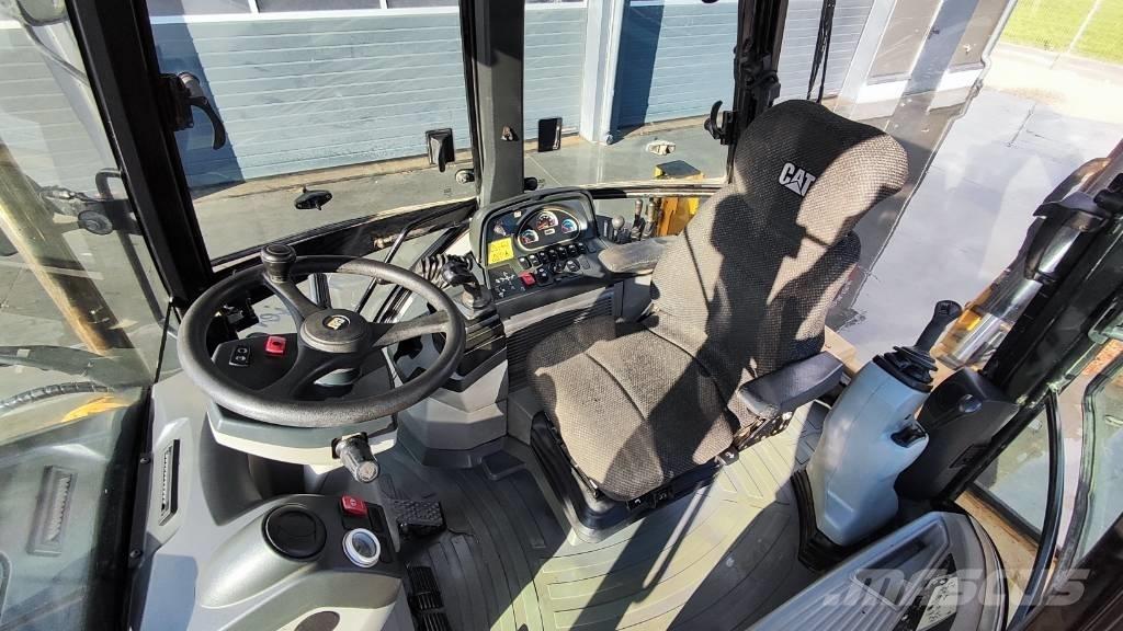 CAT 432 E Backhoe loaders
