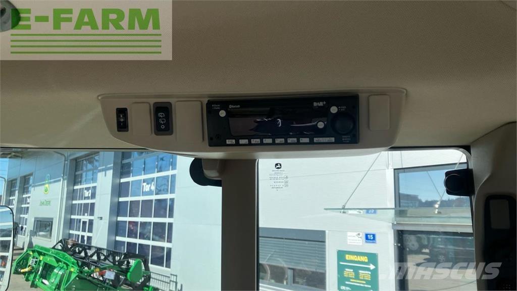 John Deere 6M 125 Tractors