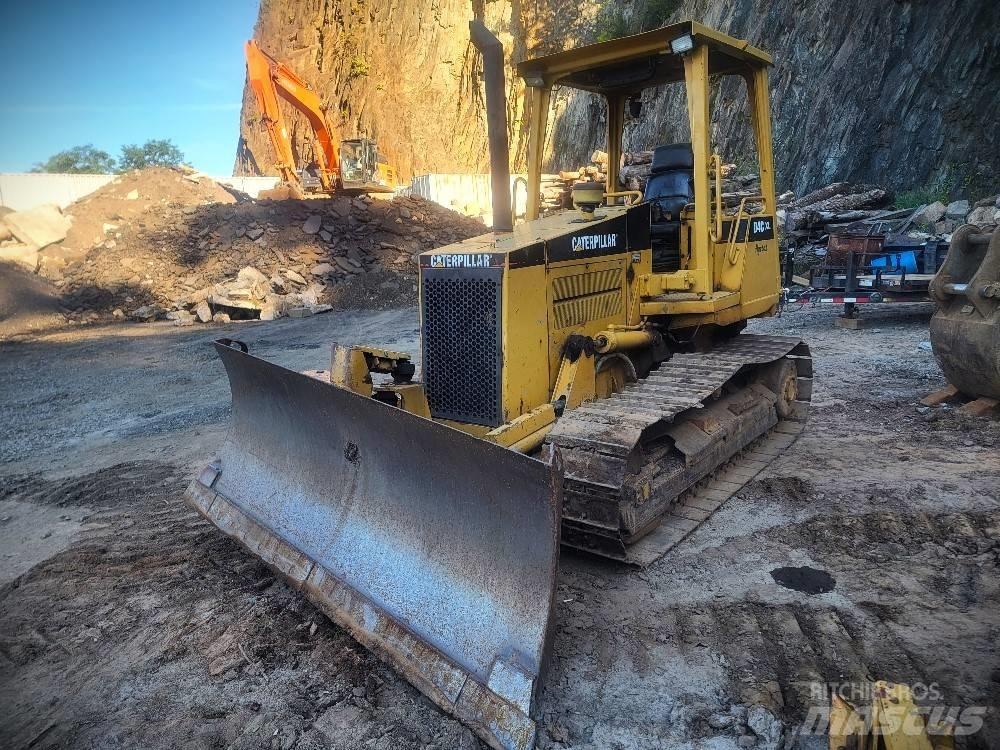 CAT D 4 C XL HST Crawler dozers