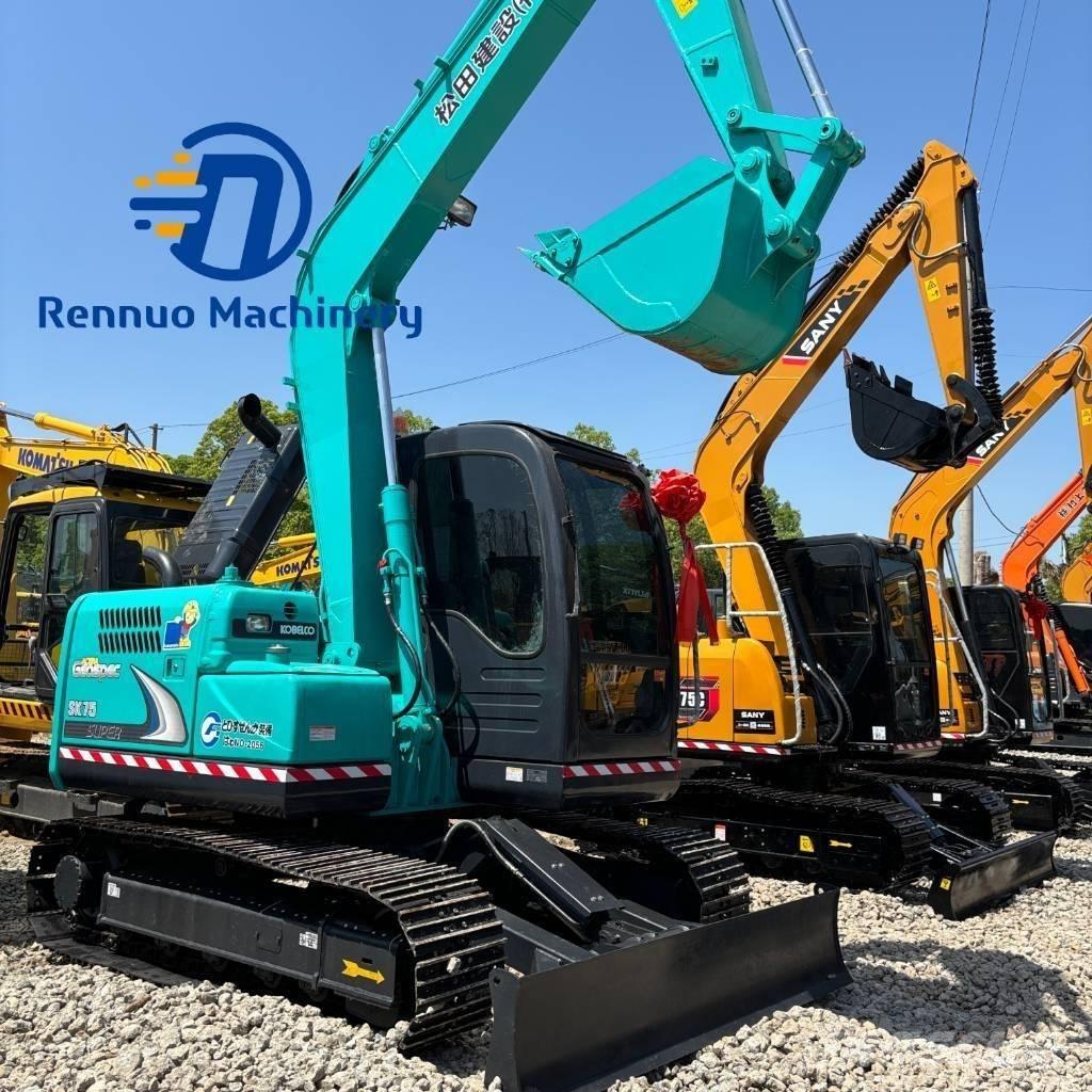 Kobelco SK75 Crawler excavators