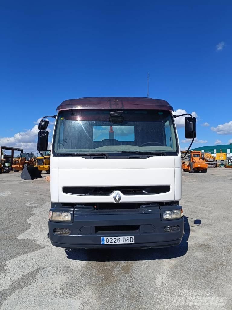 Renault 320 DCI Crane trucks