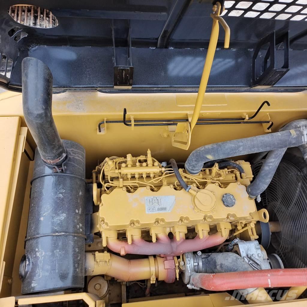 CAT 320 D2L Crawler excavators
