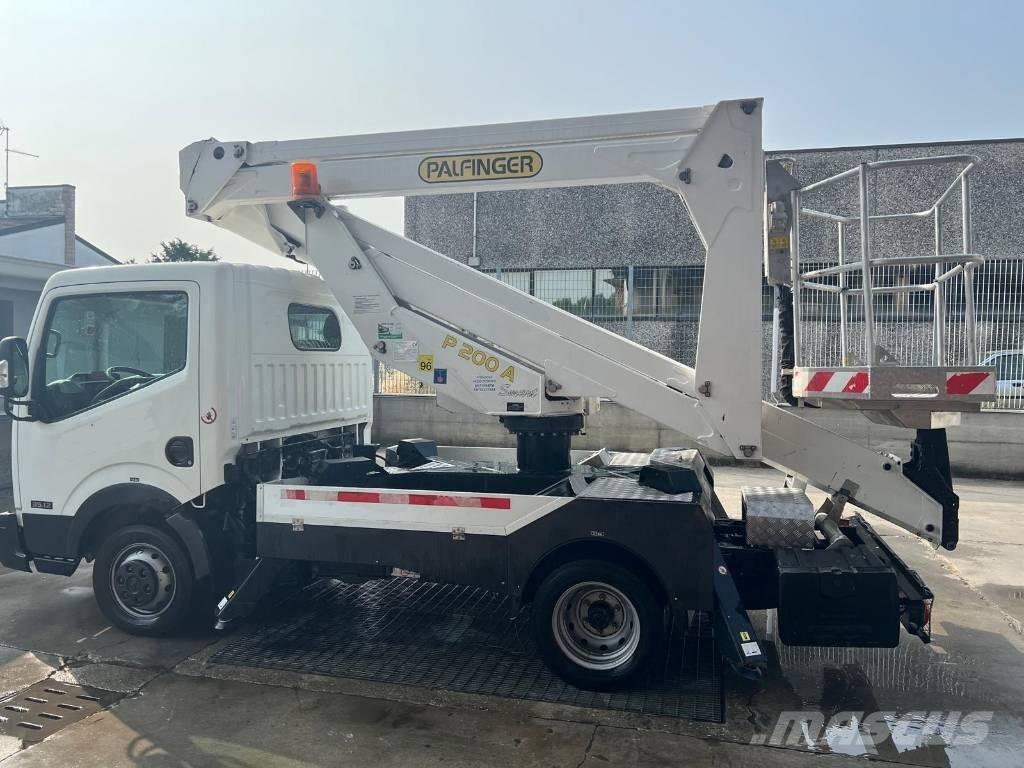 Palfinger P 200 A Truck & Van mounted aerial platforms