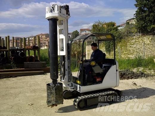 Tescar CF1 Piling rigs