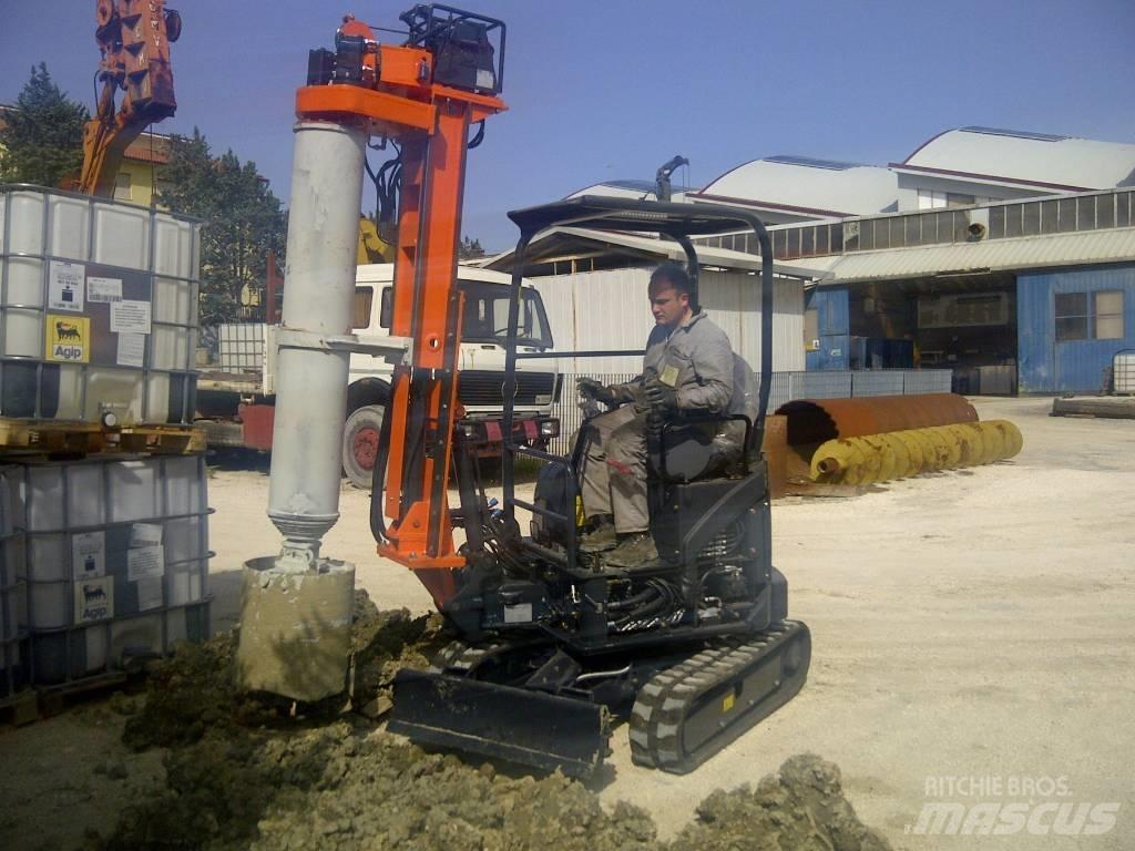 Tescar CF1 Piling rigs