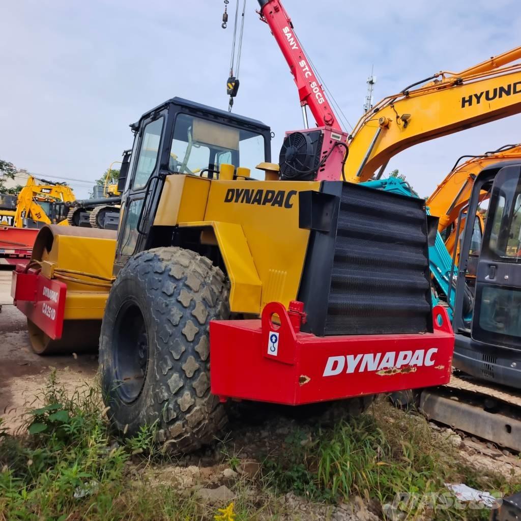 Dynapac CA 251 D Single drum rollers