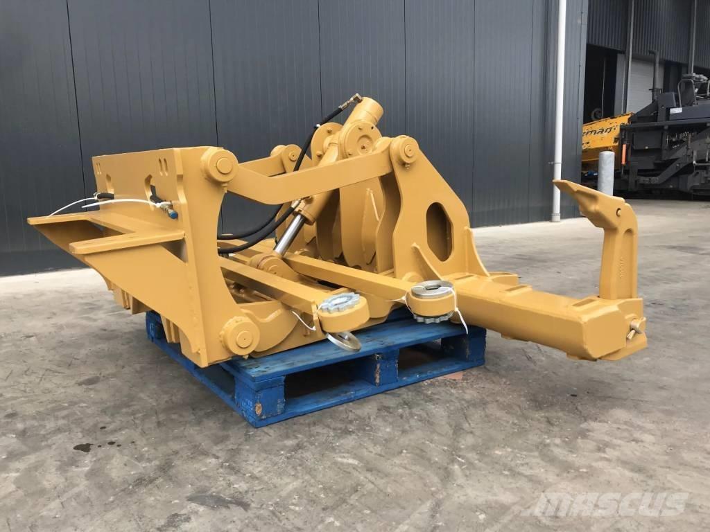 CAT 160M2 Scarifiers