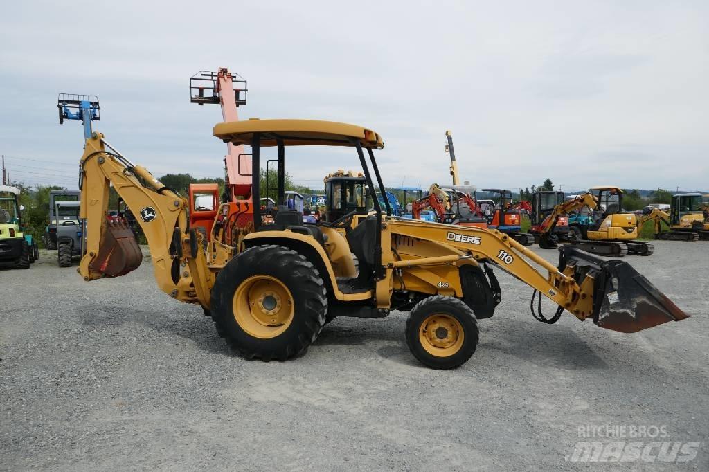 DEERE 110 Backhoe loaders