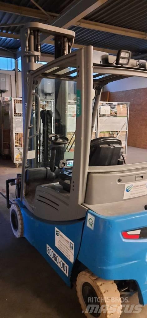 Jungheinrich EFG 320 Electric forklift trucks