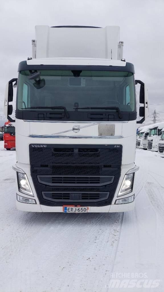 Volvo FH13 500 6x2 Temperature controlled trucks