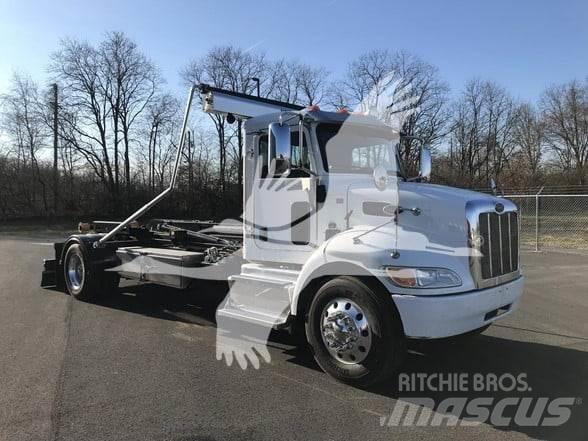 Peterbilt 337 Construction - Others