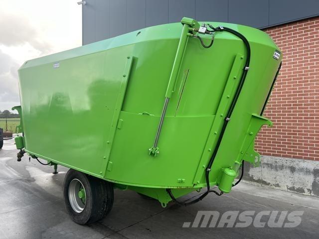 Farasin 18 m³ Mixer feeders
