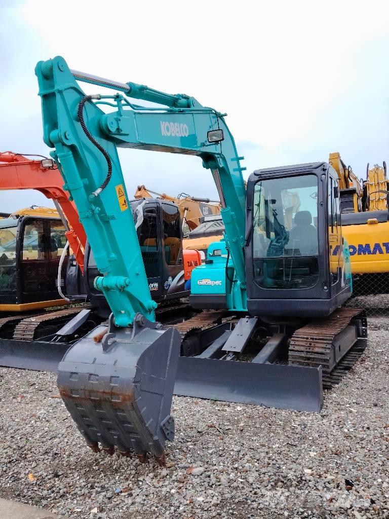 Kobelco SK75 Midi excavators  7t - 12t