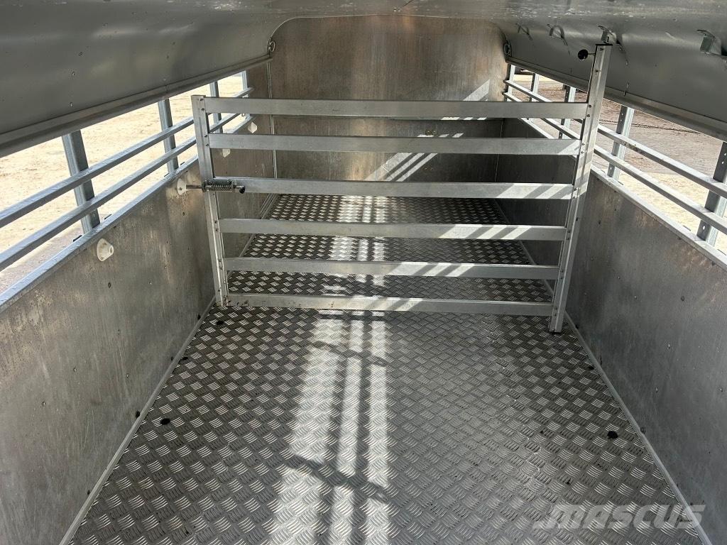 Ifor Williams TA 510 Animal transport trailers