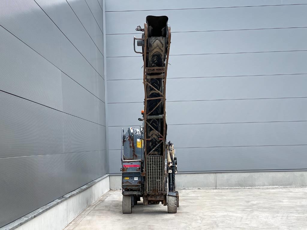 Wirtgen W 50 RI Asphalt cold milling machines