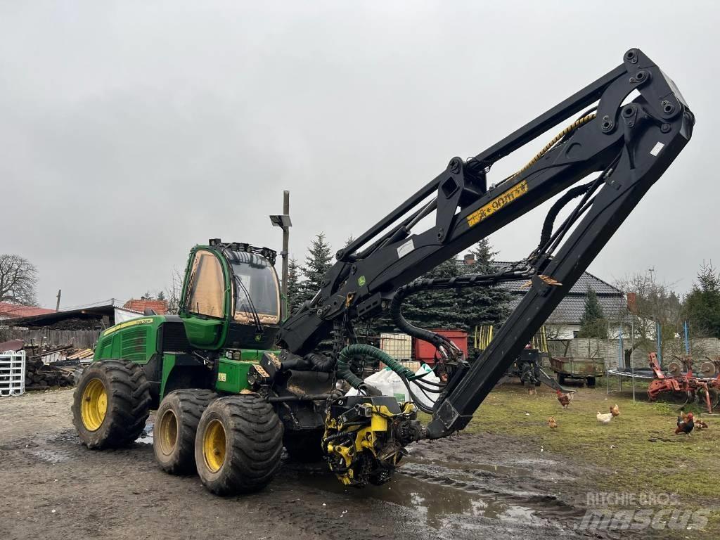 John Deere 1170 E Harvesters