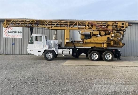 Watson 2000 Surface drill rigs