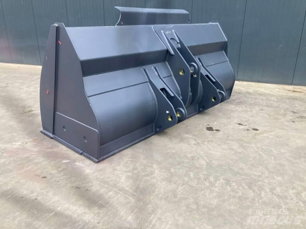 Volvo L110E Buckets