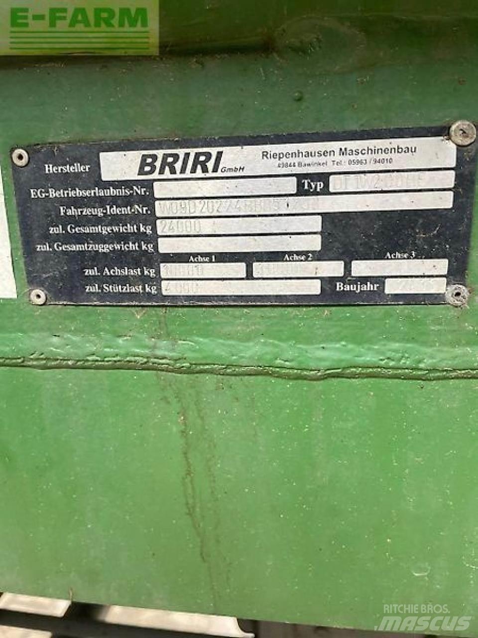Briri güllefass Manure spreaders