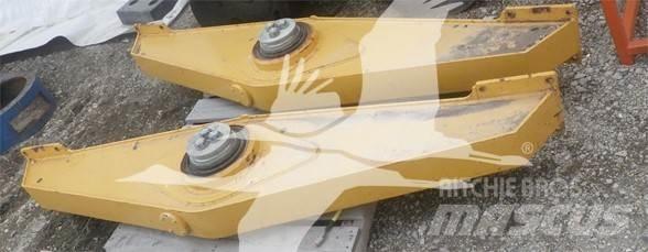 John Deere  Construction - Others