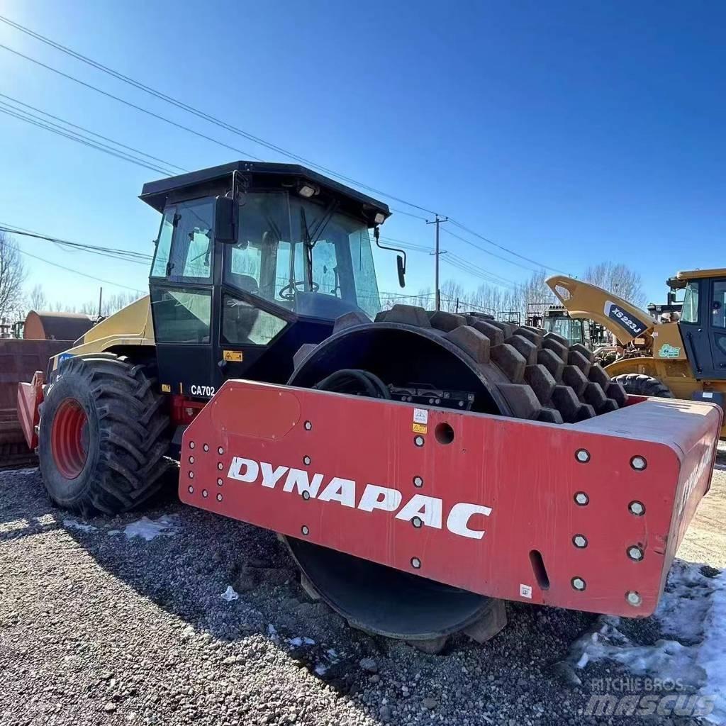 Dynapack CA702 Single drum rollers