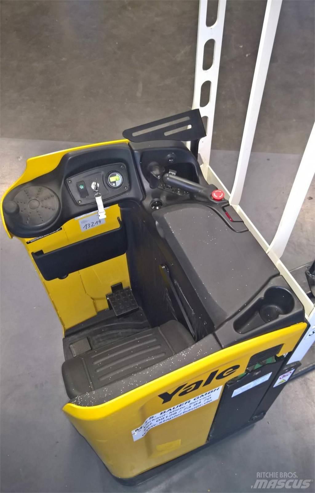 Yale MP20T Low lifter