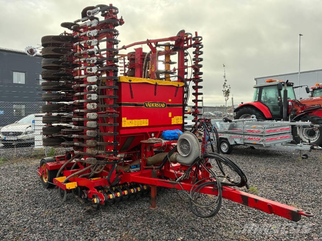 Väderstad Rapid800 Drills