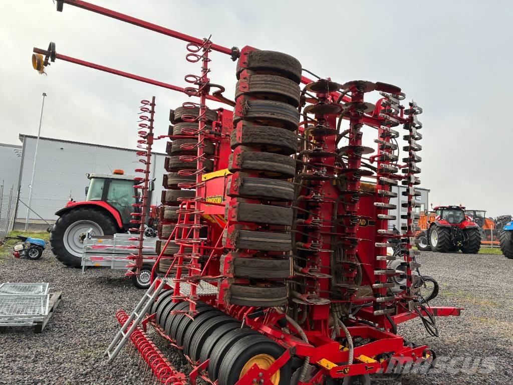 Väderstad Rapid800 Drills