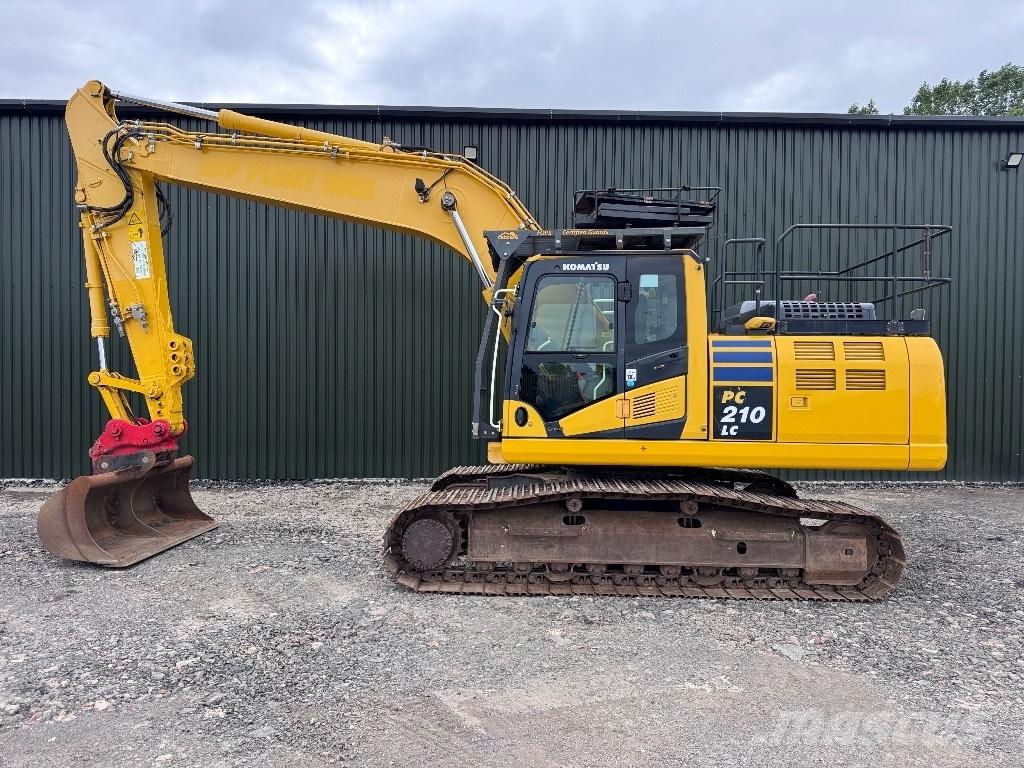 Komatsu PC 210 LC-11 Crawler excavators
