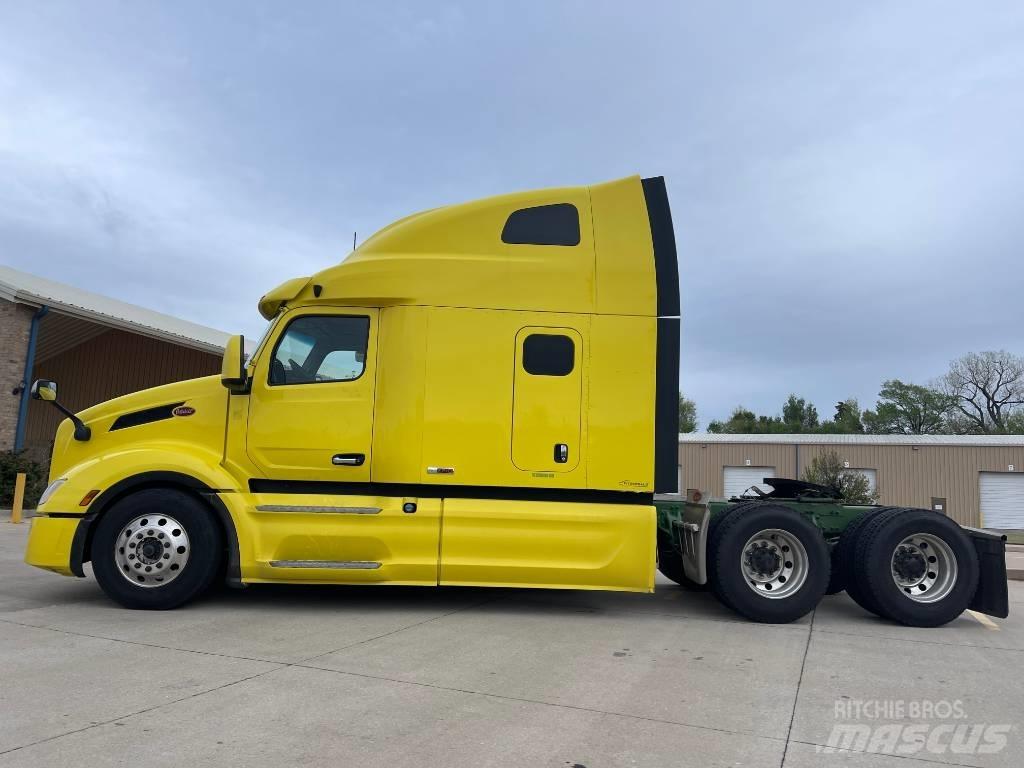 Peterbilt 579 Tractor Units