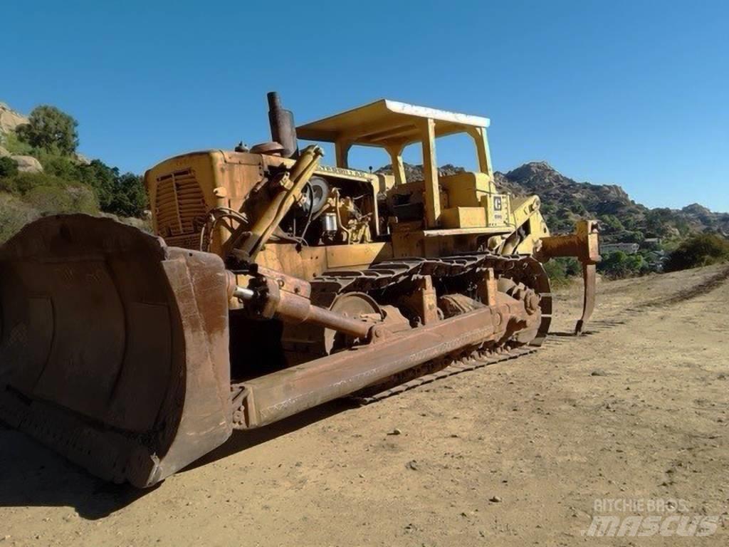 CAT D 9 G Crawler dozers