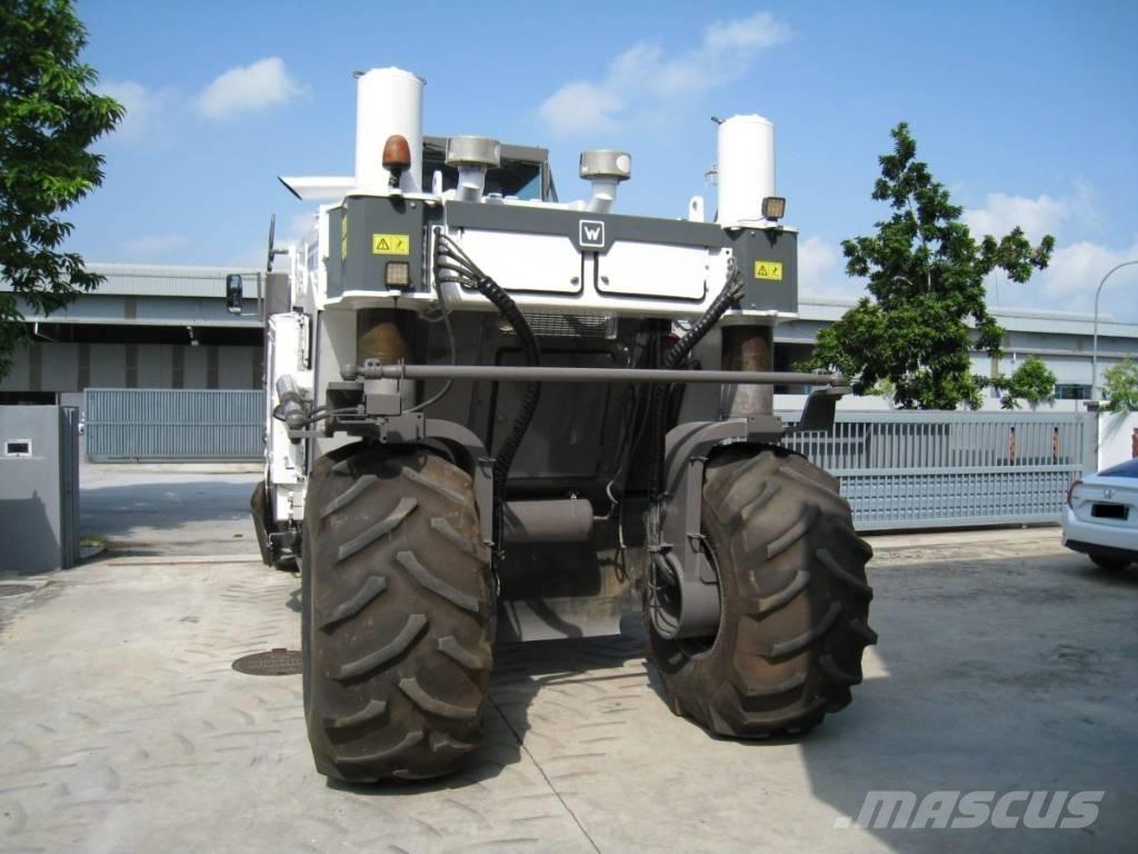 Wirtgen WR 2500 Asphalt recyclers