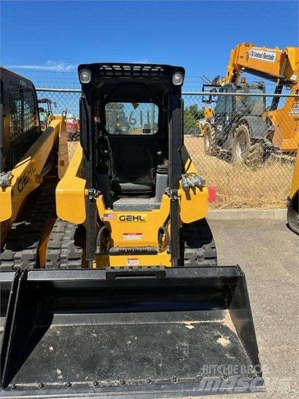Gehl RT135 Skid steer loaders