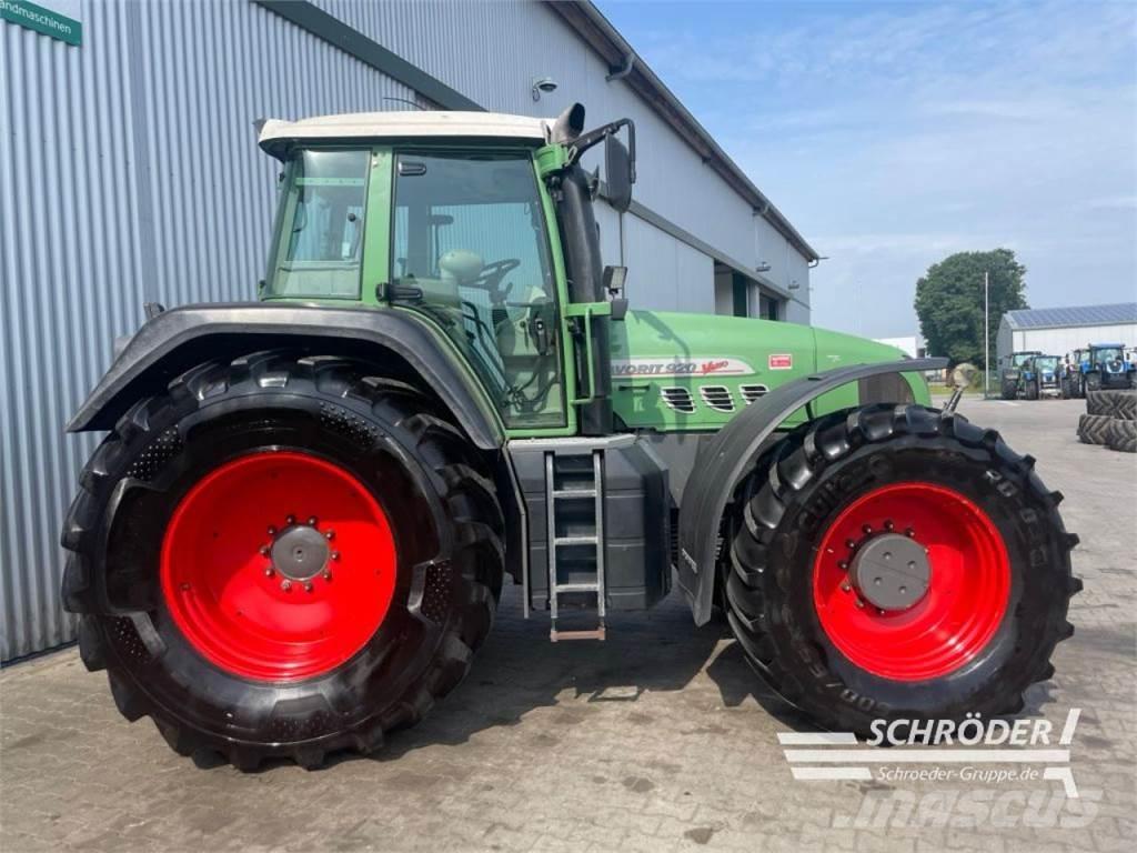 Fendt 920 VARIO Tractors