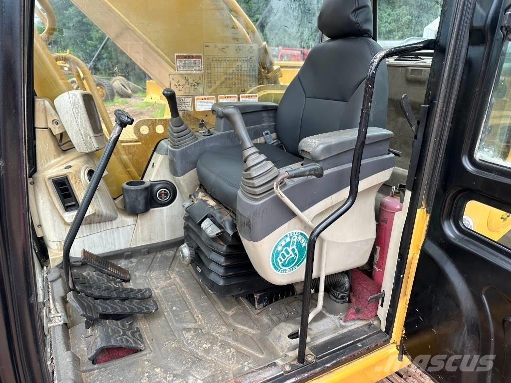 CAT 330CL Crawler excavators