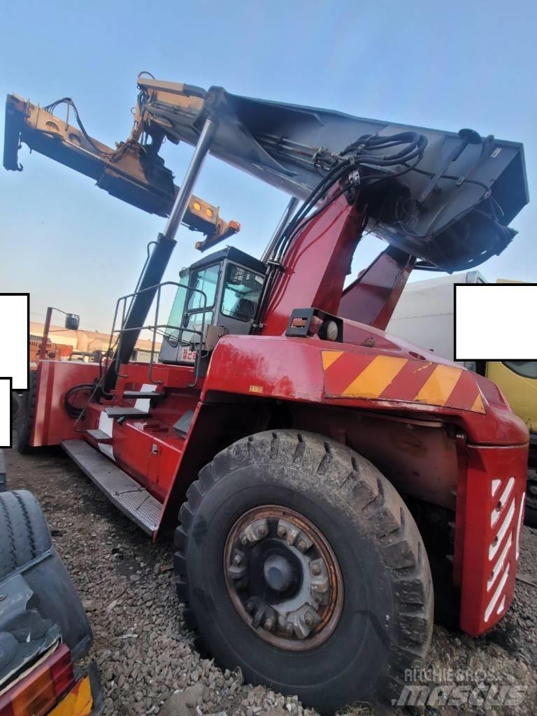 Kalmar DRF 450-60 S5 Reachstackers