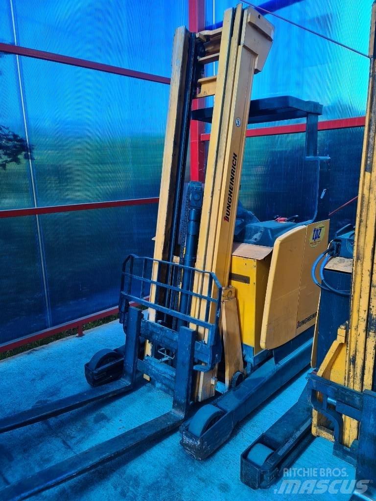 Jungheinrich ETV 214 Reach trucks