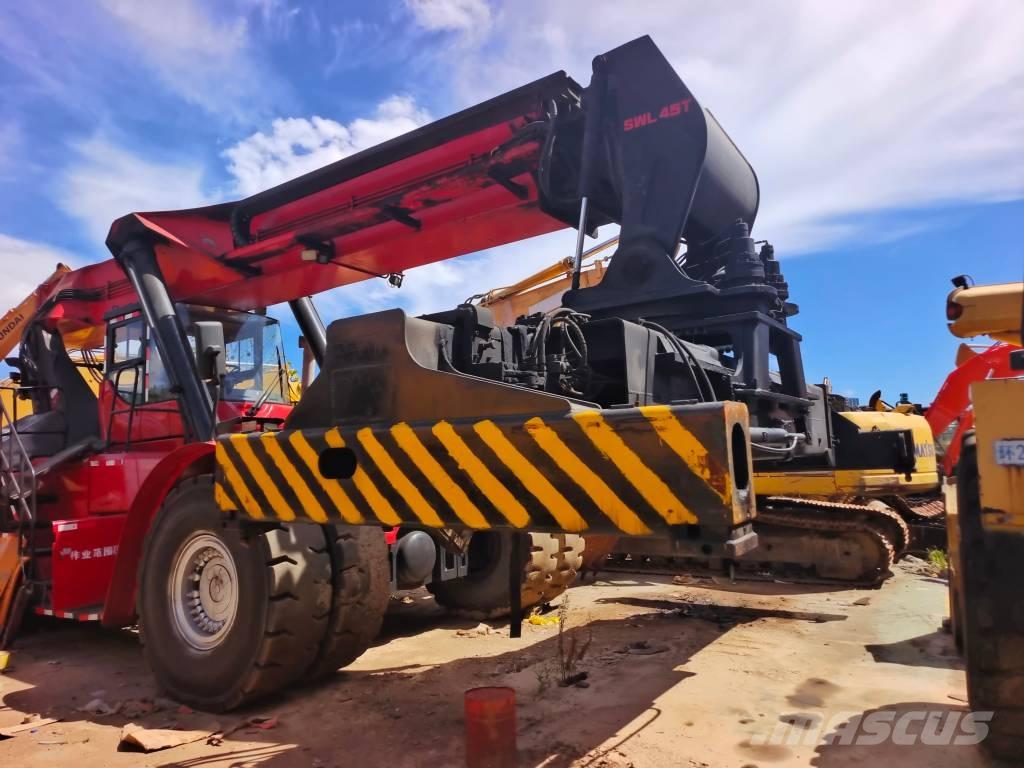 Sany SRSC 45 C30 Reachstackers