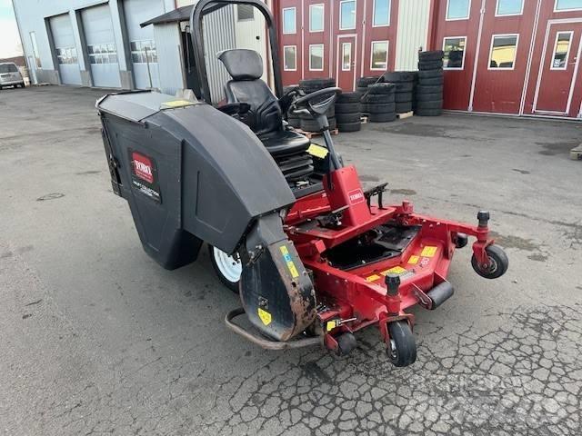 Toro 3280D Riding mowers