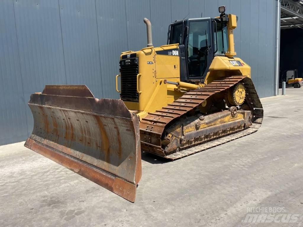 CAT D 6 N LGP Crawler dozers