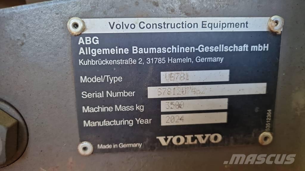 Volvo P 8820 D Others