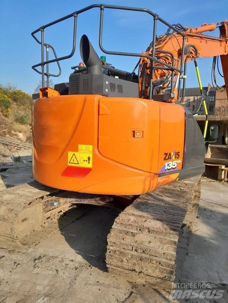 Hitachi ZX 135 US-6 Crawler excavators