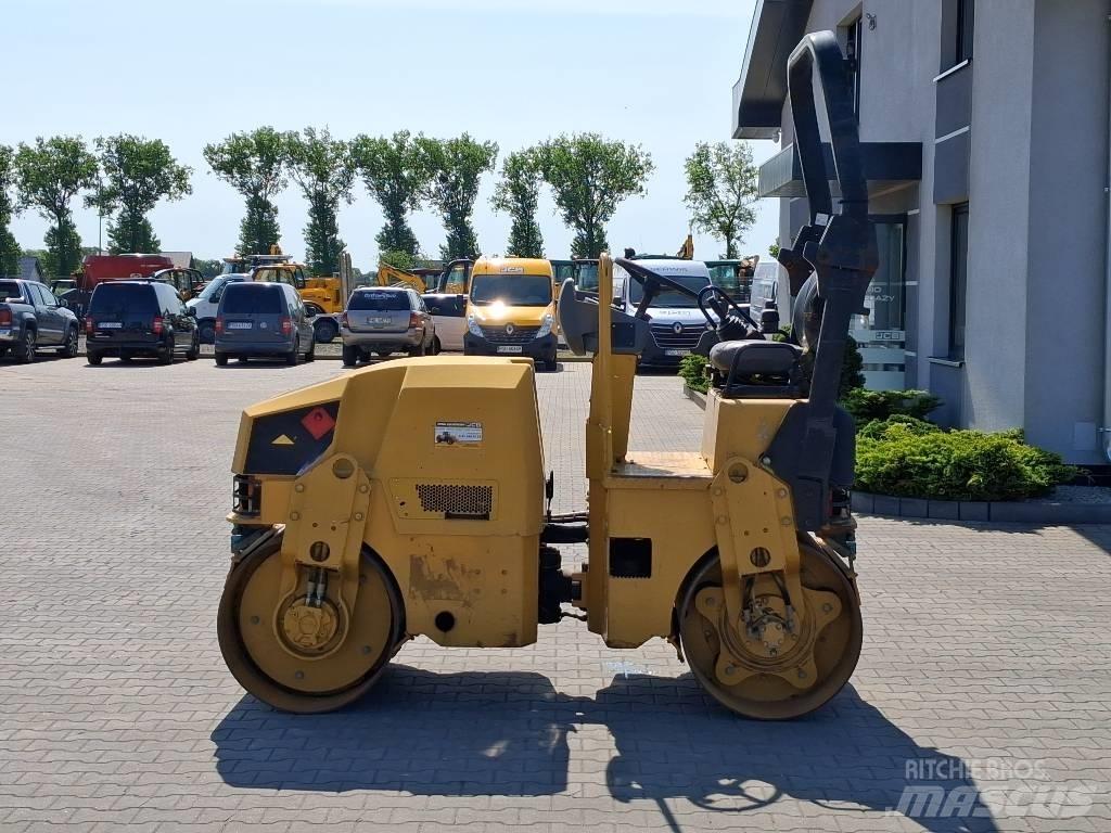 CAT CB 22 Twin drum rollers