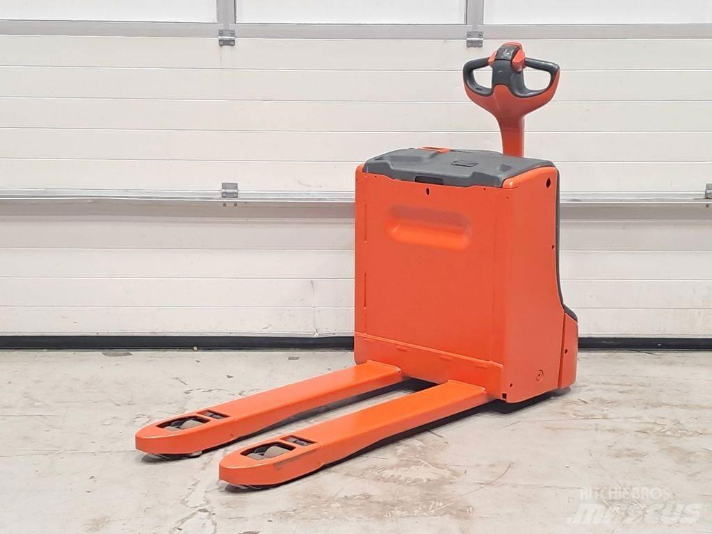 Linde T16 Low lifter